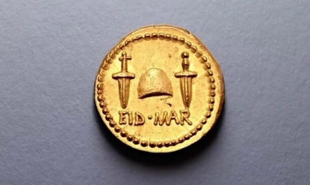 عکس| گران‌ترین سکه تاریخی جهان پس داده شد!