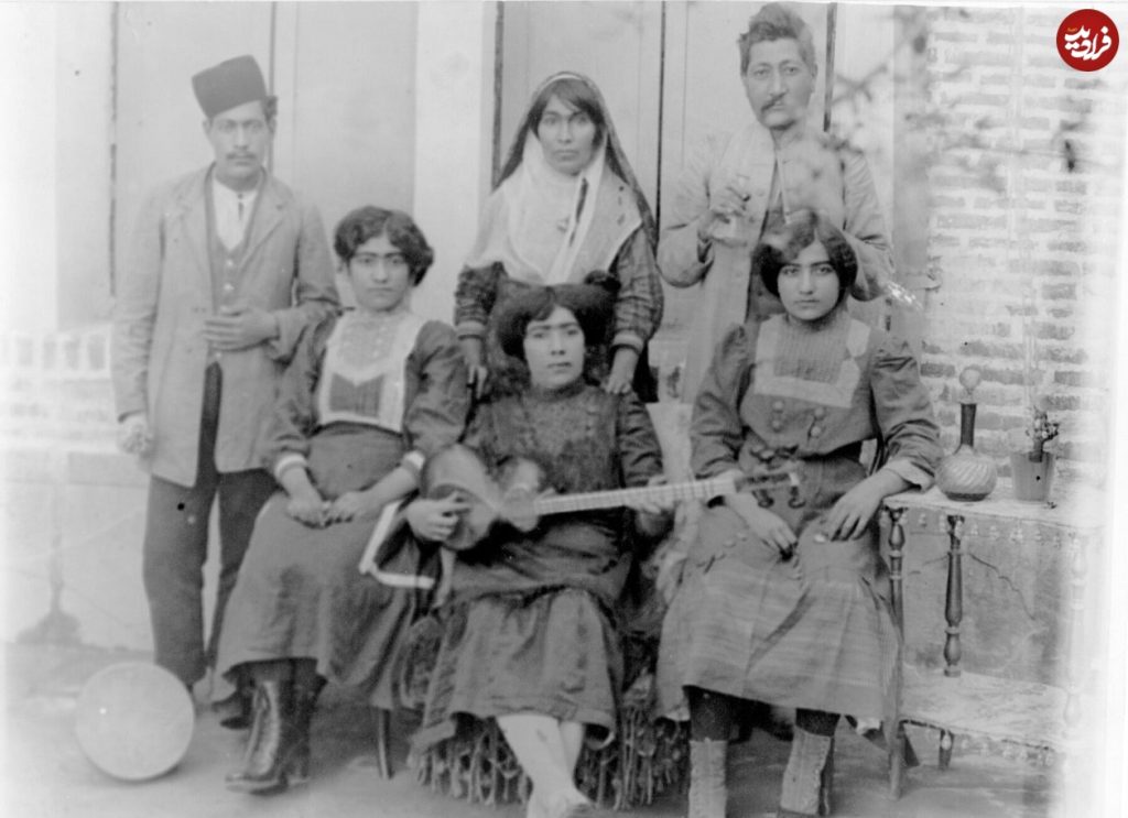 عکس‌های دیده نشده از زنان «مطرب» در دوران قاجار